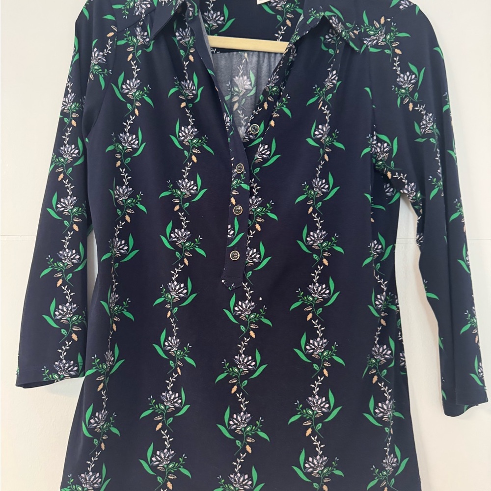 Floral Navy Top